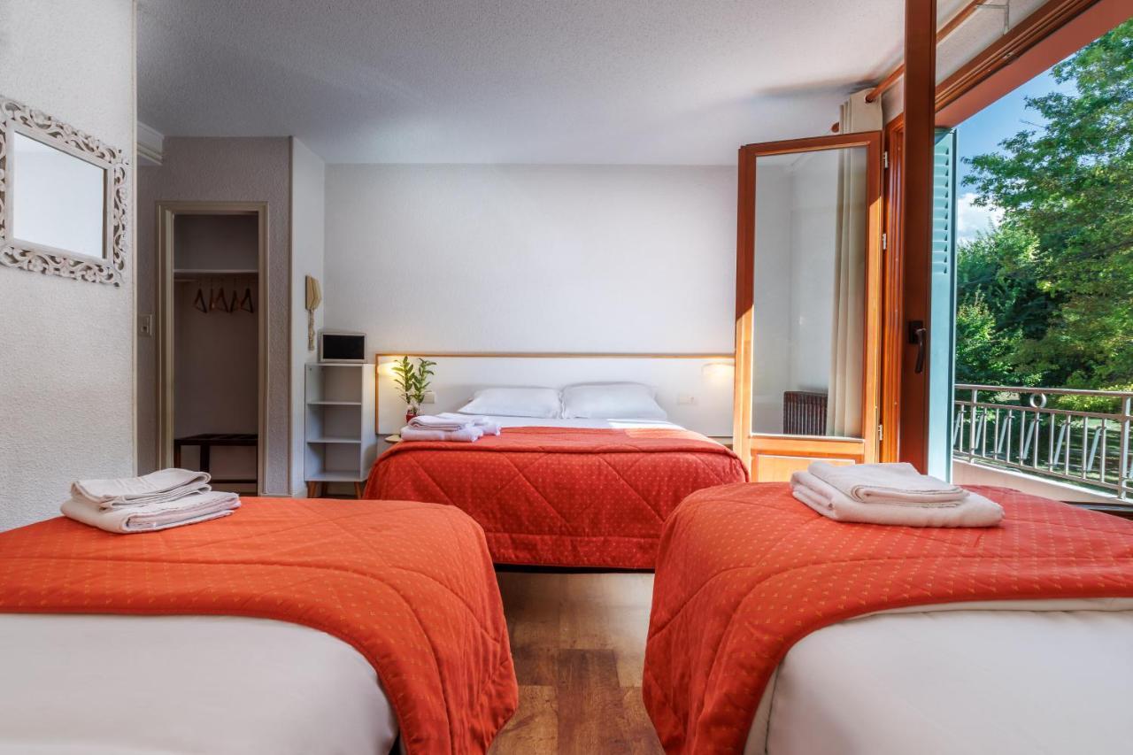 Hotel Saint Clair Лурд Екстериор снимка